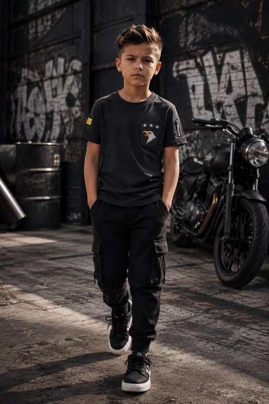 550x826 550x826